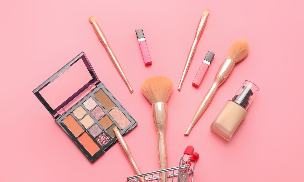 Top Reasons To Purchase Beauty Supplies Online